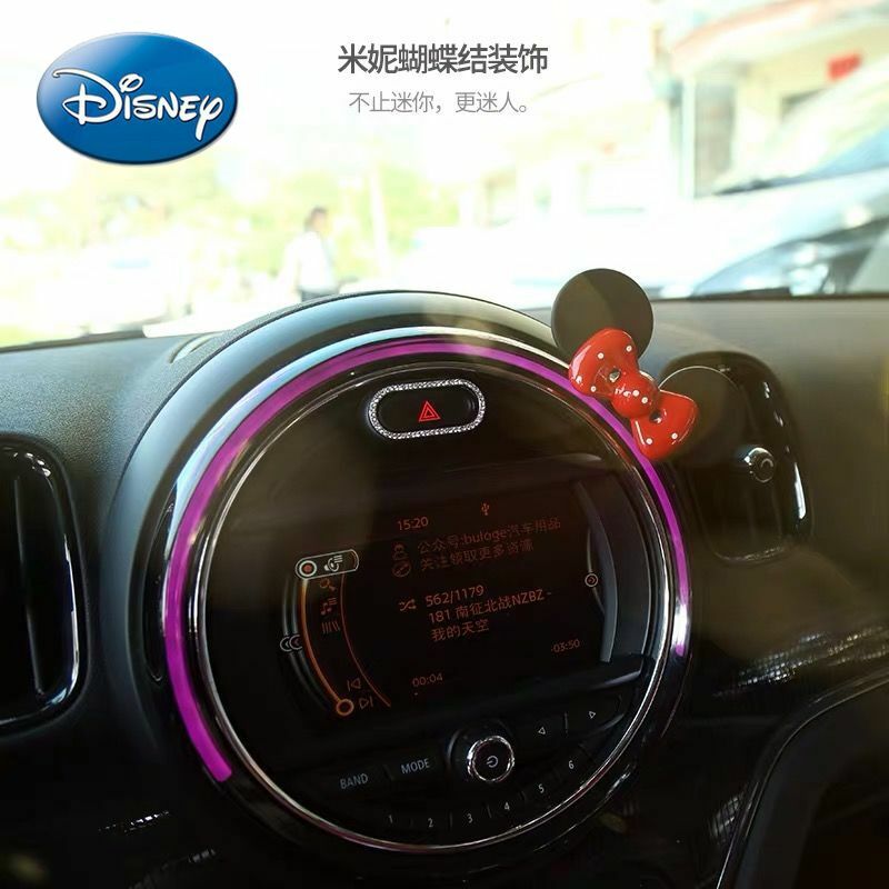 Disney-Decoraciones de coche de alta gama para mujer, Mickey y Minnie, tendencia de personalidad creativa, nuevas decoraciones de coche con lazo