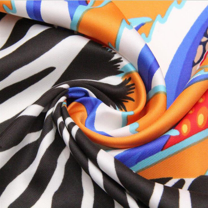 130*130cm sarja lenço de seda design de moda bandana impressão cavalo lenço quadrado marca de luxo lenços de seda feminino xales stoles