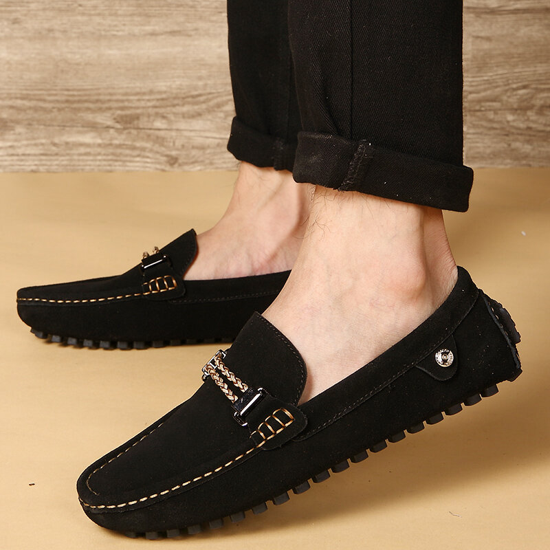 Camurça de couro mocassins homens sapatos designer luxo 2022 casual deslizamento em mocassins homem formal italiano masculino sapatos de condução tênis