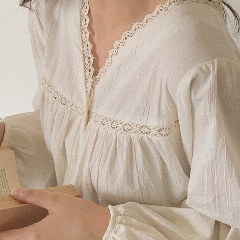 Шифоновая Модная рубашка кремового цвета с V-образным вырезом и кружевными пышными рукавами, женская дизайнерская нишевая Весенняя нежная ...