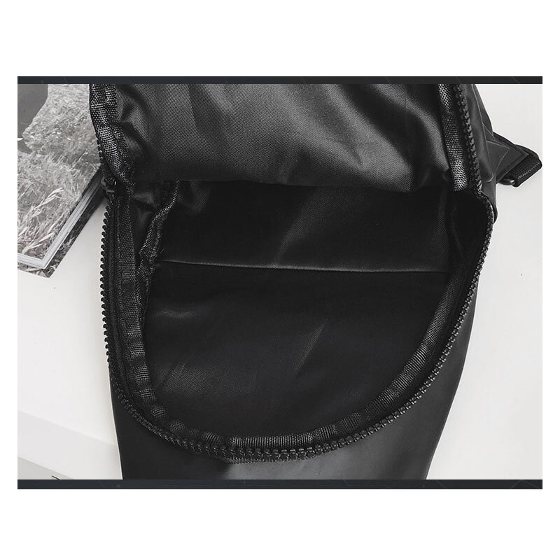 Sac à bandoulière pour femmes, petit sac de poitrine décontracté avec trou pour écouteurs, sacs à bandoulière multifonctionnels, 2021
