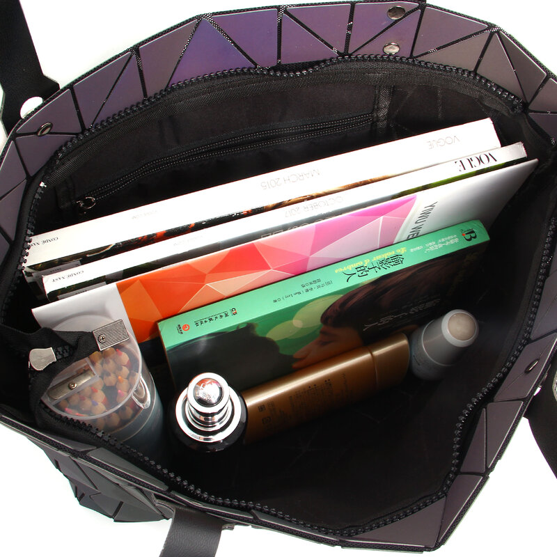 Crocrogo هندسية المجسم عاكس الكتف حقائب اليد موضة شعرية كبيرة الحجم تغيير لون محفظة للطي حمل حقيبة شاطئية