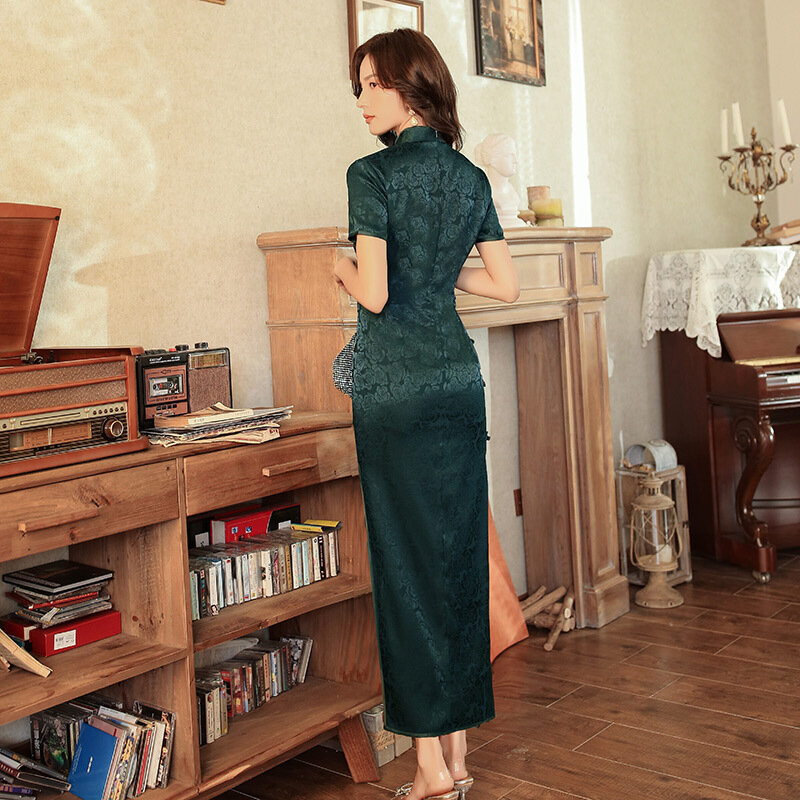 الخريف جديد الجاكار الحرير طويل شيونغسام اللباس زائد حجم فساتين للنساء 4XL 7 / 4 كم يحسن التقليدية شيونغسام