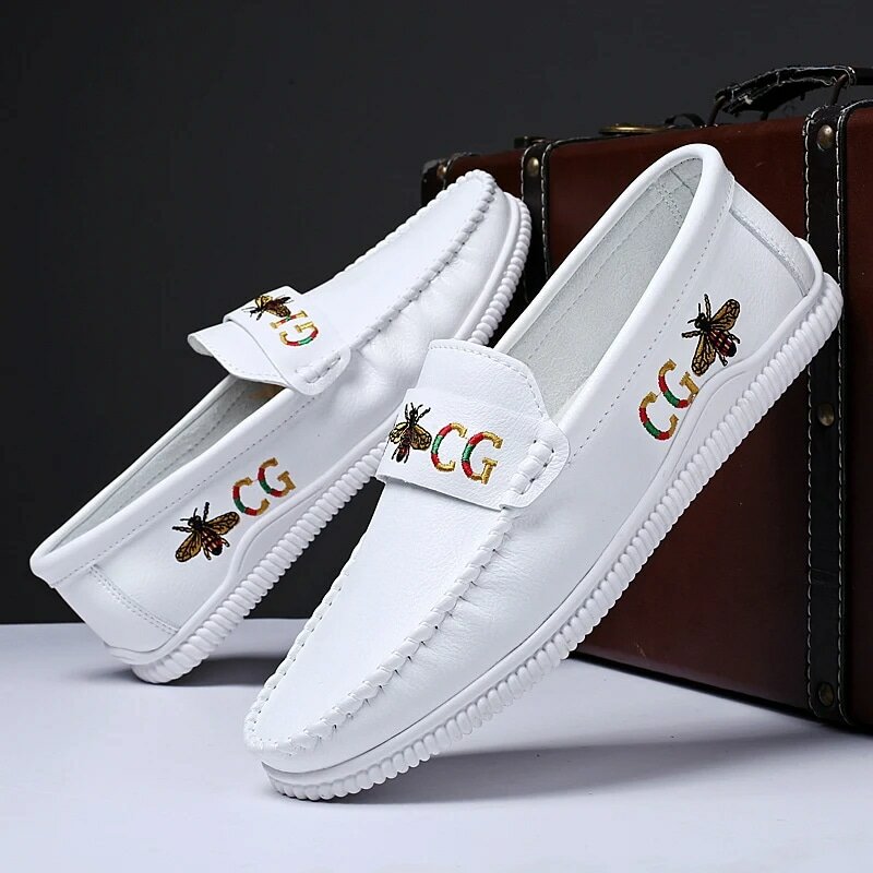 2022 spring and autumn new men's classic white men's shoes peas shoes leather breathable trend casual leather shoes