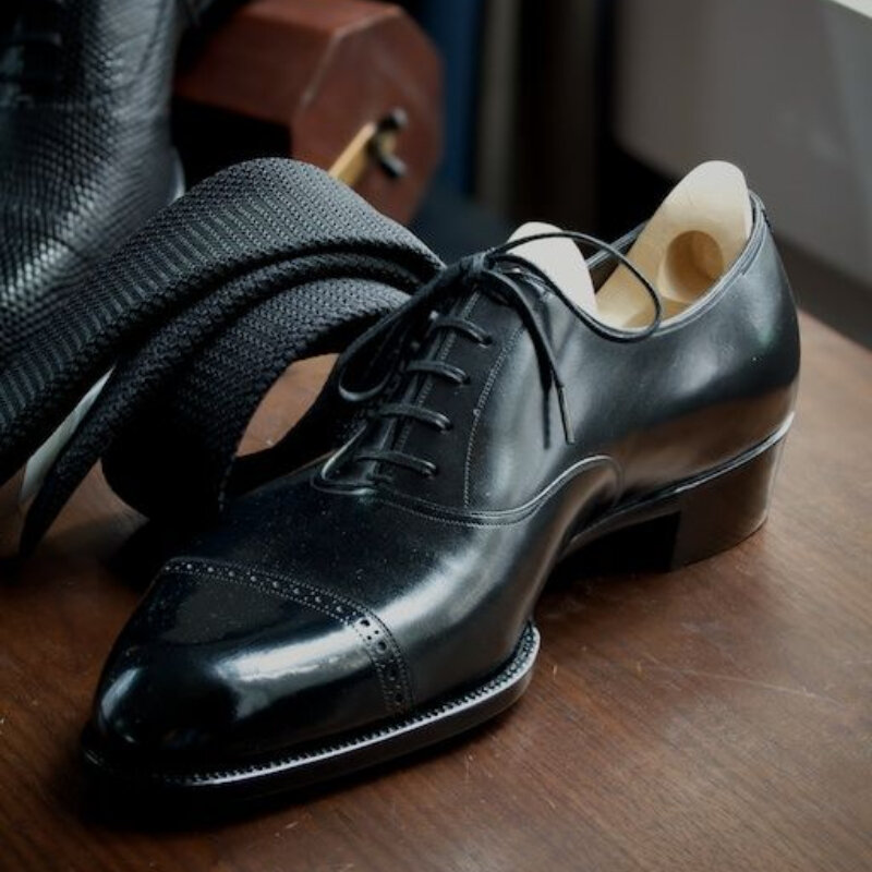 Brogue Derby Oxford Pria Gaun Sepatu PU Kulit Kasual Bisnis Sepatu Nyaman Sepatu Tuangkan Hommes Мужская Обувь KS613