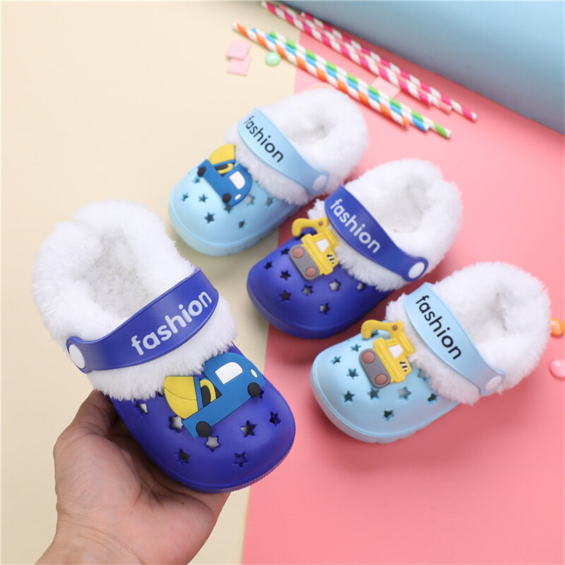 2021 nuovi bambini zoccoli caldi ragazzi sandali di coccodrillo invernali giardino pantofole da cartone animato buco scarpe per bambini coniglio carino carota
