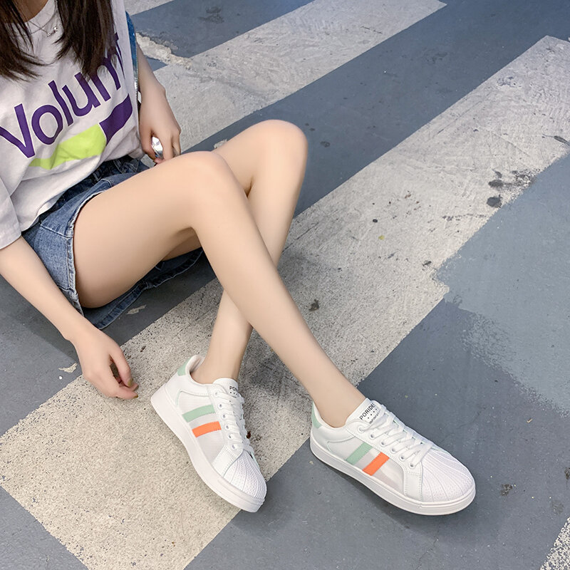 Sneakers Kepar Putih Wanita Gaya Korea Kasual Tren Siswa Nyaman Fashion Flat Kualitas Tinggi Sepatu Vulkanisasi Wanita