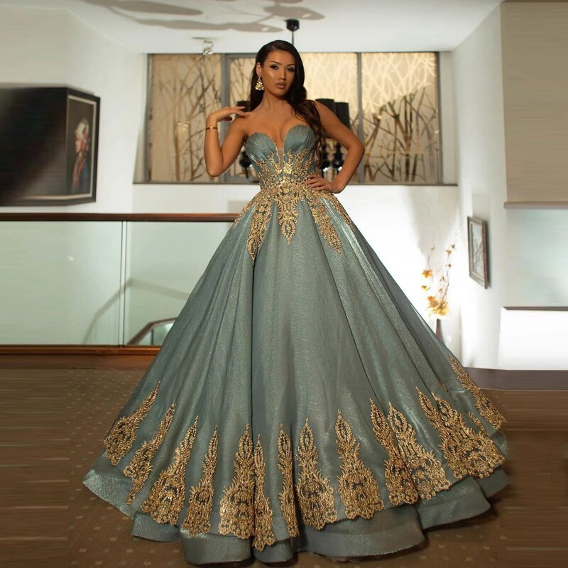 Ball Gown พรหมชุด Sweetheart Strapless Gold Appliques ยาว Ruffles ผู้หญิงประกวดชุด Plus ขนาด2022