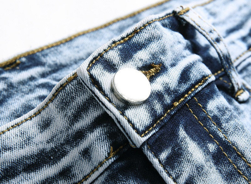 بنطلون جينز رجالي كلاسيكي ضيق مناسب للربيع والخريف بنطلون من قماش الدنيم ذو علامة تجارية ضيقة وضيقة