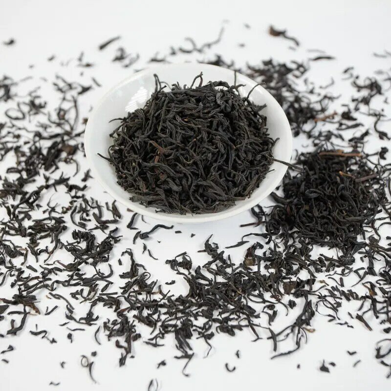 Tè nero tè rosso piccola vista affumicata sui carboni di pino Yan Sun Xiao Zhong 100 grammi. Tè rosso, tè rosso cina, tè nero, tè nero cinese, tè foglia nera, Xiao Zhong, tè cinese rosso, tè rosso, tè nero, tè foglia nera