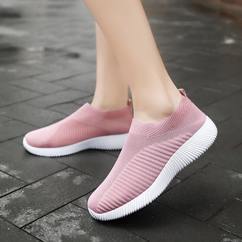 Zapatos vulcanizados de alta calidad para mujer, zapatillas planas sin cordones, mocasines de talla grande 35-43, oferta especial