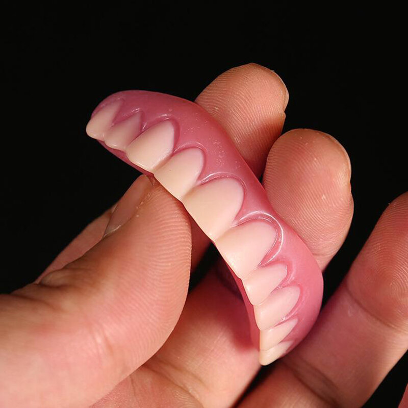 2 pezzi Top + Bottom Silicone denti finti parte inferiore inferiore superiore impiallacciature inferiori denti falsi protesi cosmetica taglia unica