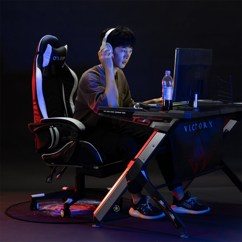 Reclining Gaming Chair 게임용 카페 용 편안한 하이 백 컴퓨터 의자 강력한 나일론 피트 이동식 팔걸이