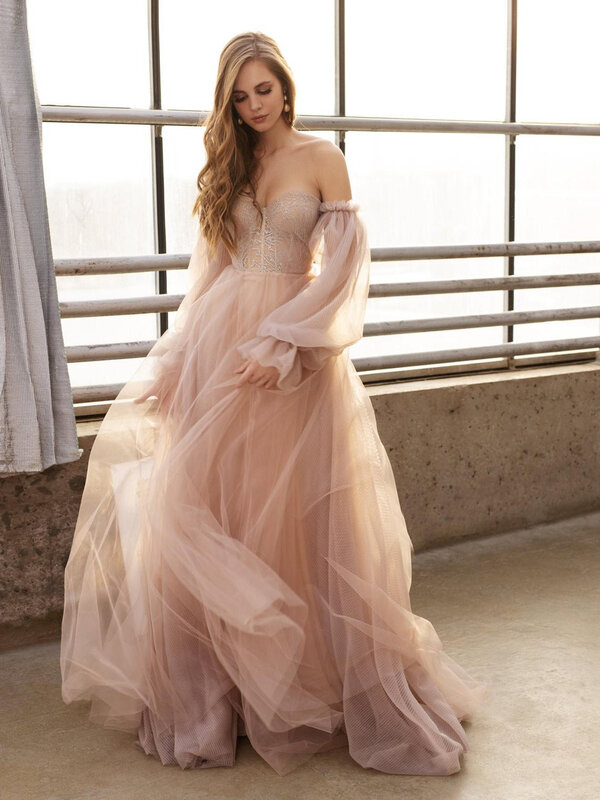 Dusty Rose Off the Shoulder Bridal Gown Long Fluffy Sleeves Chic 2021 Beach Tulle Outdoor Sweetheart Wedding Bridesmaid Dress