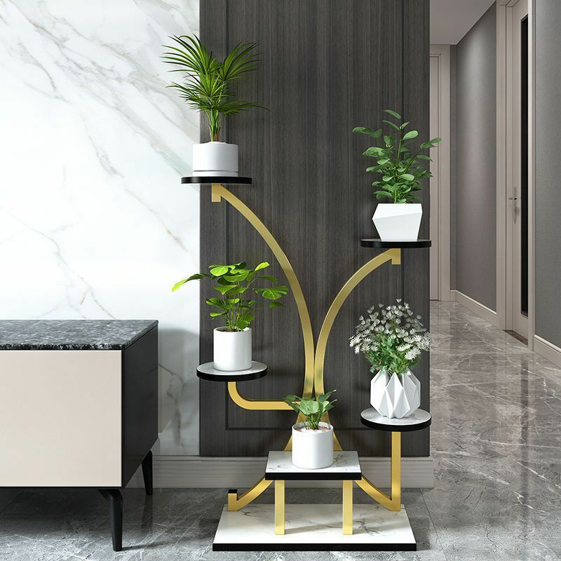 Bunga Ruang Tamu Berdiri Sederhana Dalam Ruangan Hijau Lantai Lobak dengan Roda Rak Multi-lapisan Lampu Besi Nordic Bunga Sukulen Mewah