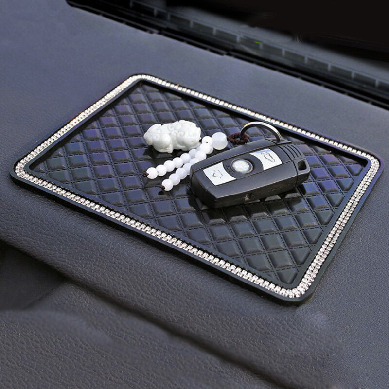 Alfombrilla antideslizante de silicona para coche, accesorio para Interior de coche, con diamantes de imitación de cristal, 18x14cm