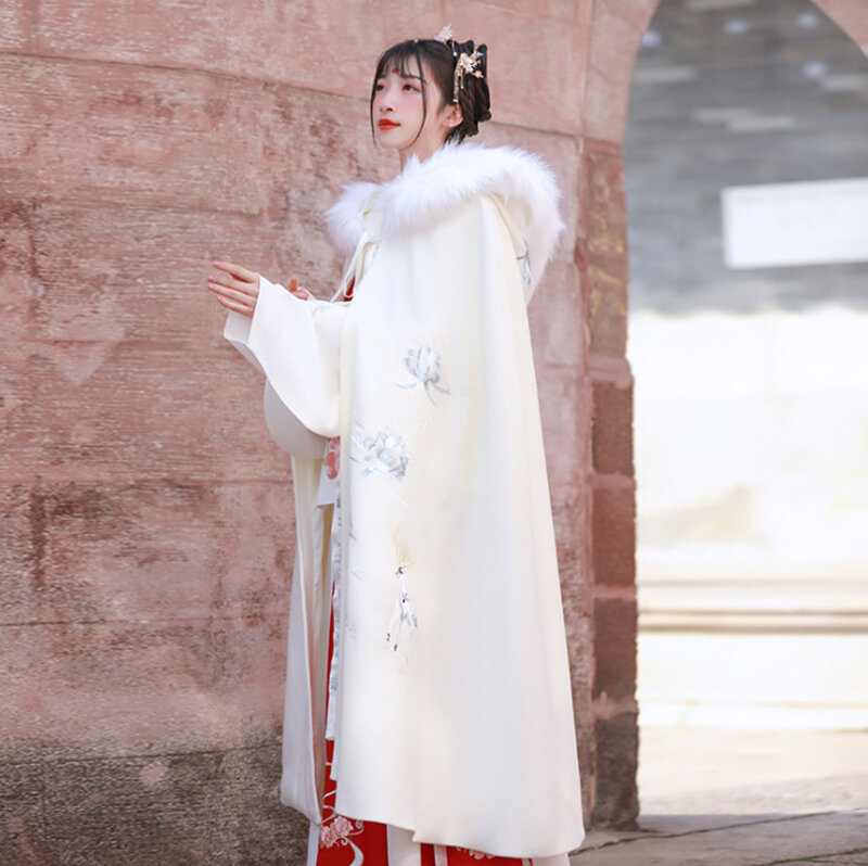 Capa de Hanfu china antigua para mujer, disfraz de invierno cálido con capucha, de terciopelo, blanco y rojo