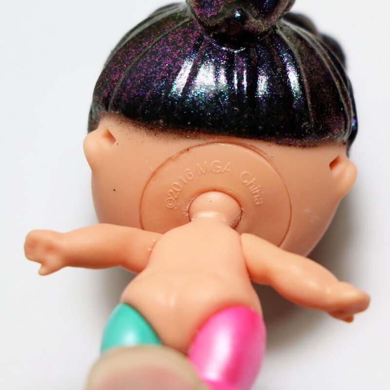 1個ランダム本物のオリジナル笑サプライズ人形lols人形パズルホットトイズ笑カプセル女の子のおもちゃサプライズ人形