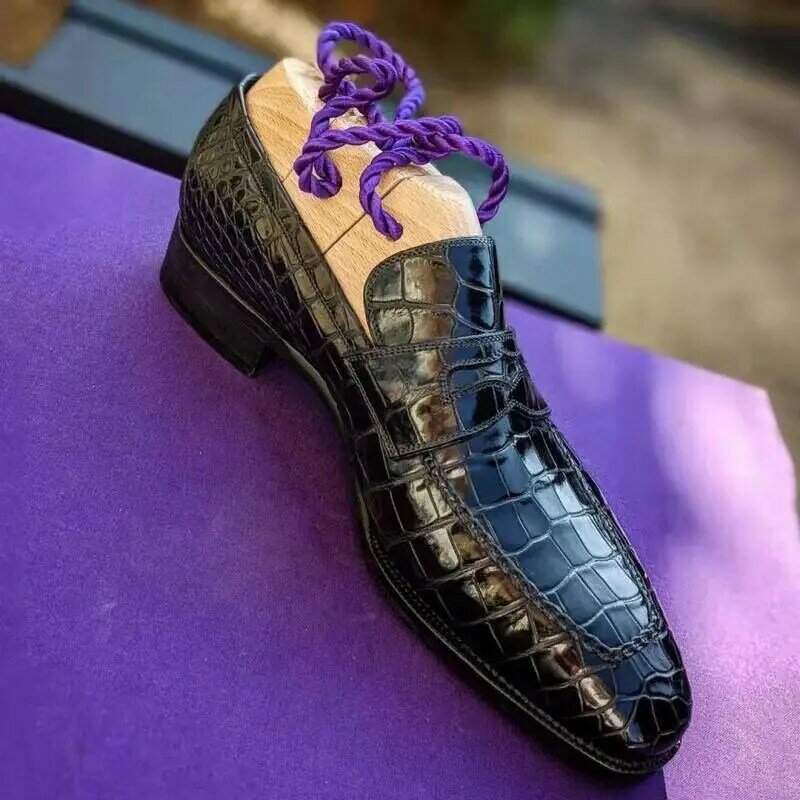 2021 ربيع جديد أسود بولي Leather جلد الرجال الكلاسيكية المتسكعون الأعمال فستان الاتجاه حذاء كاجوال HL041