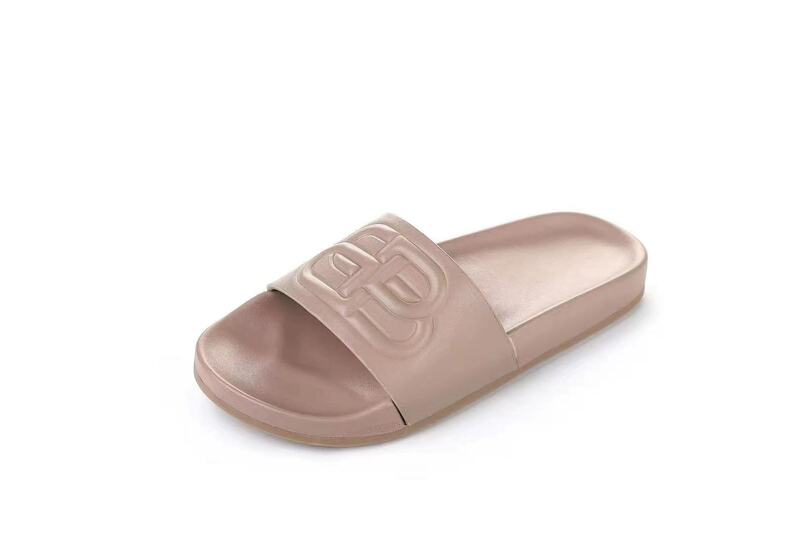 2021 New Balenciaga- fashion Men Women sandals Ladies Flip Flops Loafers Black White Red Green Slides Shoes size 35-45 31706