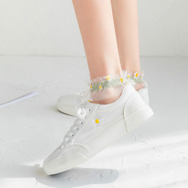 Kawaii Daisy ถุงเท้า Designer Harajuku น่ารัก Lolita Calcetines ผู้หญิงถุงเท้าตลกไนลอนข้อเท้า Skarpetki Ruffle Sockken