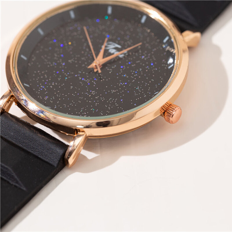 Simple Starry Sky ออกแบบ Dial นาฬิกาควอตซ์ผู้หญิง Minimalist สีดำสายคล้องคอซิลิโคนนาฬิกาข้อมือผู้หญิงแฟชั่นนา...