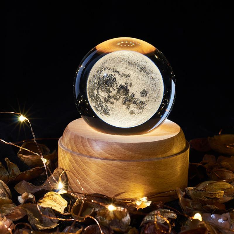 Caixa de música bola de cristal globo de neve luzes de vidro universo lua galáxia terra globo artesanato decoração casa desktop presentes da namorada