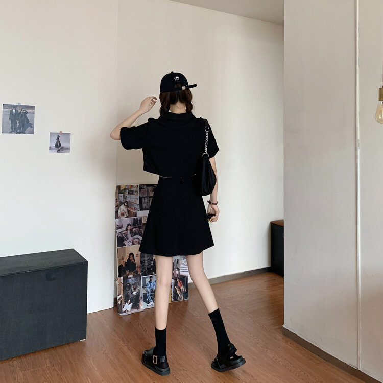 Preppy – jupe plissée à taille haute, coupe a-line Anti-exposition + haut de costume noir à col court