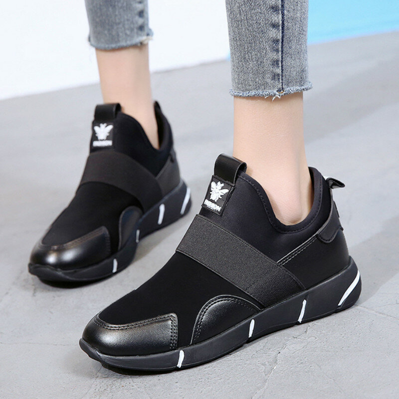 2020 Baru Musim Gugur Mode Baru Wanita Liar Sneakers Datar Nyaman Bernapas Slip-On Sepatu Vulkanis Wanita