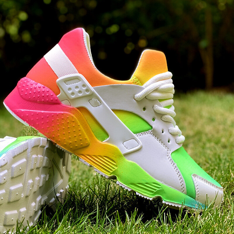Sepatu Datar Kasual 2022 Sneakers Platform Warna Campuran Desain Merek Wanita dan Pria Sneakers Warna-warni Mewah Pasangan Populer