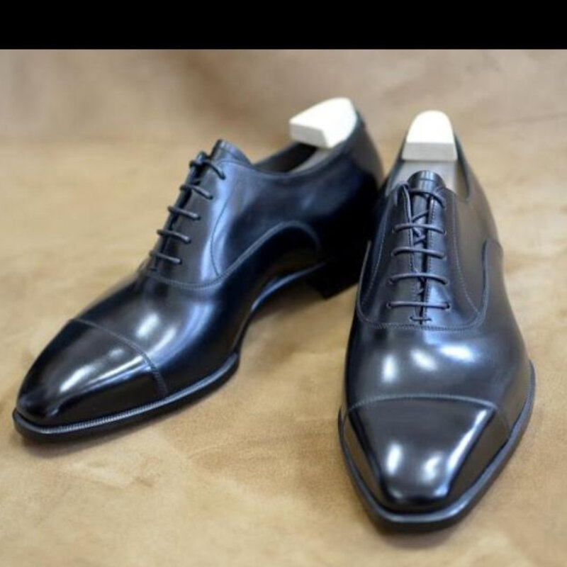 Proste mężczyźni moda wiosna i jesień wskazał na niskim obcasie sznurowane klasyczne wygodne wypoczynek biznes buty Derby PU HM153