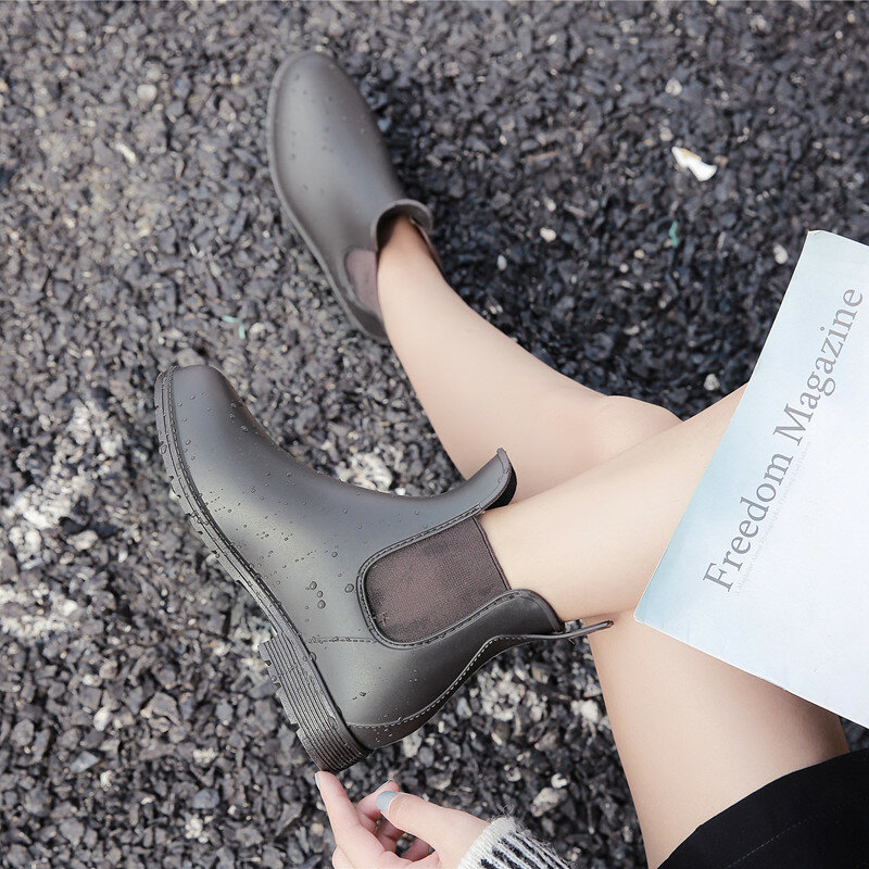 YEINSHAARS 유니섹스 장화 따뜻한 영국 플랫폼 슬립 PU 방수 미끄럼 방지 발목 블랙 부츠 위장 여성 신발