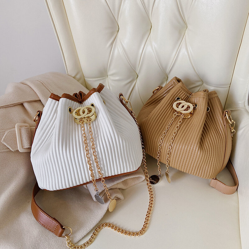 Роскошные дизайнерские сумки для женщин 2021 кожаная сумка-мессенджер модная плиссированная сумка-ведро на цепочке женская сумка на плечо дл...