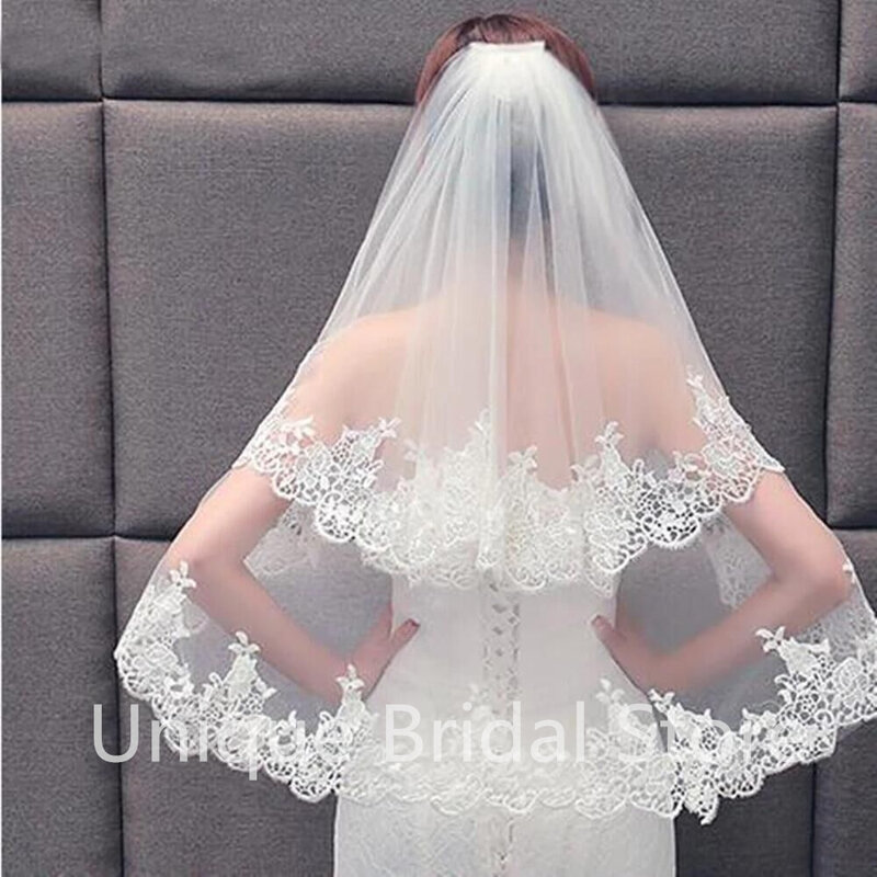 White Lace Applique Edge Wedding Veils Wedding Accessories Two Layears Short Women Veils With Comb 2021 Bridal Veils