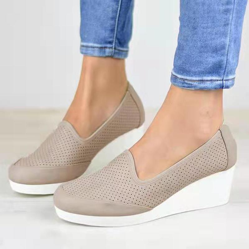 Zapatos informales de PU para mujer, zapatillas de Tacón de Cuña caladas de Color sólido, cómodas y ligeras para caminar al aire libre, 2021