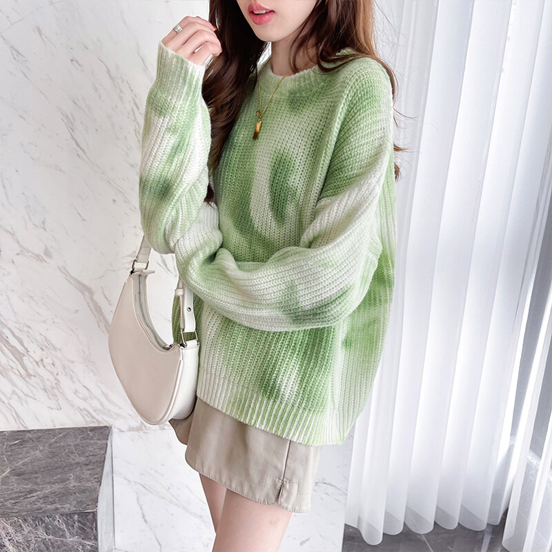 가을 겨울 2021 새로운 한국어 둥근 목 풀오버 잉크 염색 대비 스웨터 여성 빈티지 니트 스웨터 긴 소매 녹색 513H