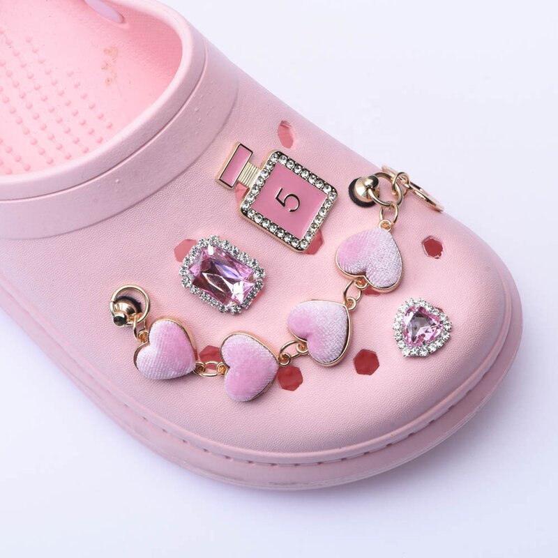 Abalorios de cadena para zapatos de diseñador, accesorios de decoración para Zueco Croc, hebilla de colgante, regalo para niña, nuevo, Uds.