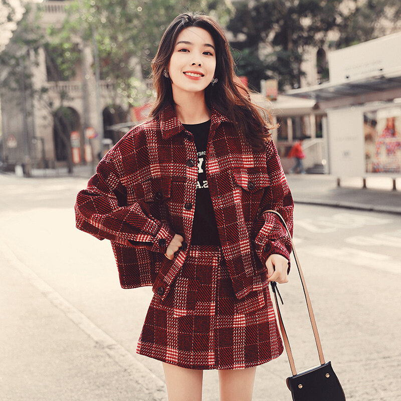 Plaid Suit Women's Fashion Dignified Goddess Trendy 2021 New Autumn and Winter Clothes Short Skirt Jacket Slim Fit Slimming