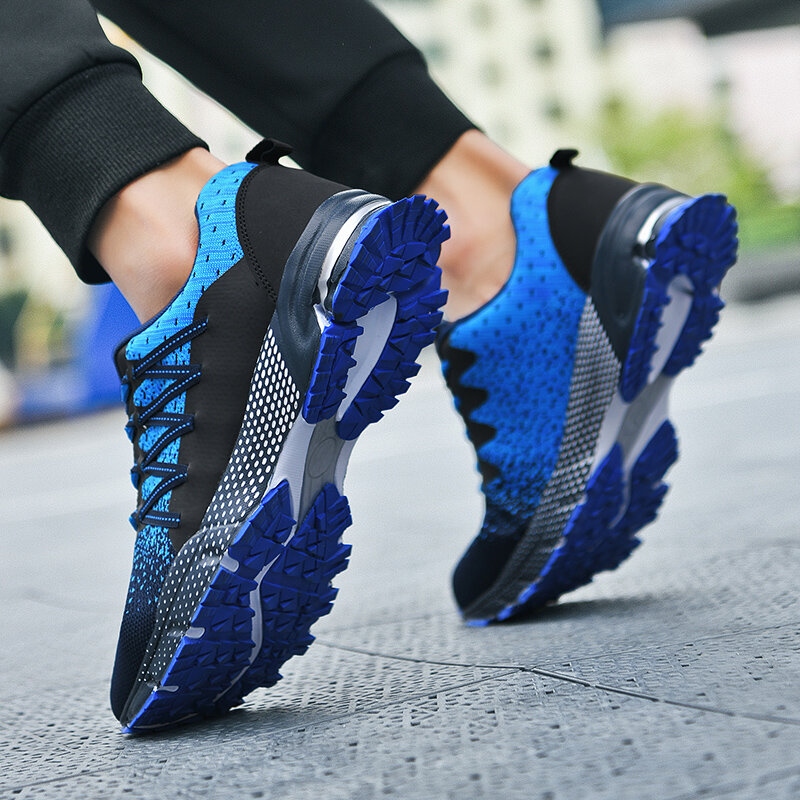 Sepatu Lari Trailing Anti Selip Sneakers Pria Baru Bersirkulasi Sneakers Jalan Jogging Pria Ukuran 38-45 Sepatu Olahraga Ringan