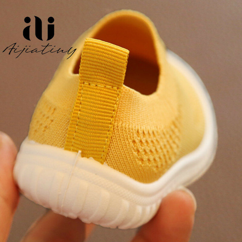 Crianças sapatos para meninas sneaker meninos malha esporte sapatos primavera outono novo fundo macio do bebê da criança plana crianças casuais meias sapatos