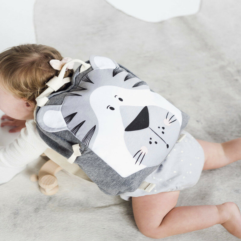 3〜8歳の赤ちゃん用のバックパック,スナック用の収納バッグ,男の子と女の子用の3D動物園のトラベル,子供用のランドセルの装飾