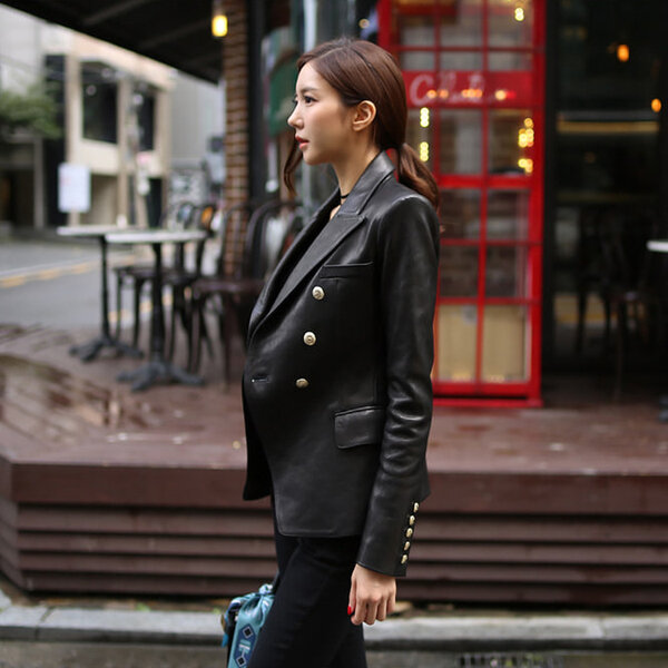 Chaqueta de cuero de imitación para mujer, abrigo de manga larga con doble botonadura, color negro, para otoño e invierno, 2021