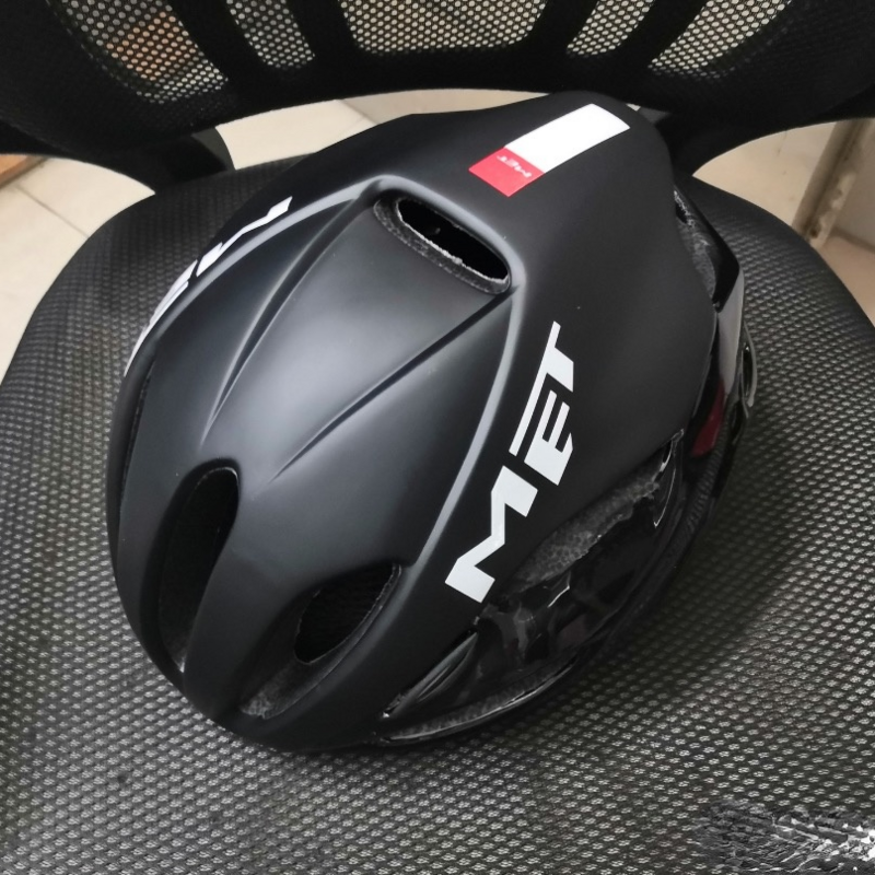 Capacetes de bicicleta preto capacete da bicicleta de estrada de montanha integralmente moldado ciclismo capacetes