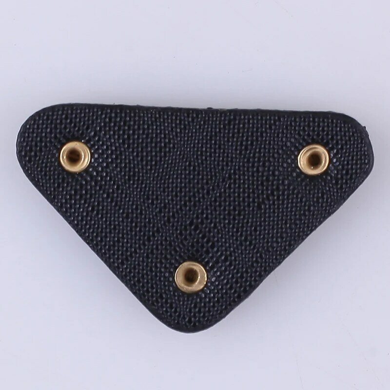 Heißer verkauf Dreieckigen Patches für Kleidung Diy Cutstom Marke Logo Pailletten Patch Abzeichen auf Hüte Paket Appliques für Krawatte Clip haar P