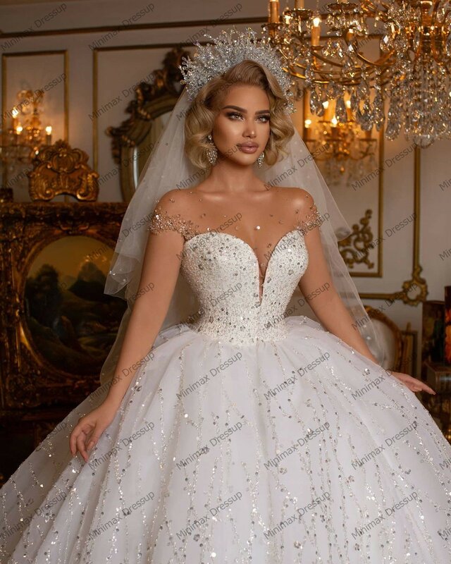 Glitter Beaded Sequins Dubai Wedding Ball Gowns Sexy V Neck Short Sleeves Crystal Bridal Dress With Train Luxury Princess Dress