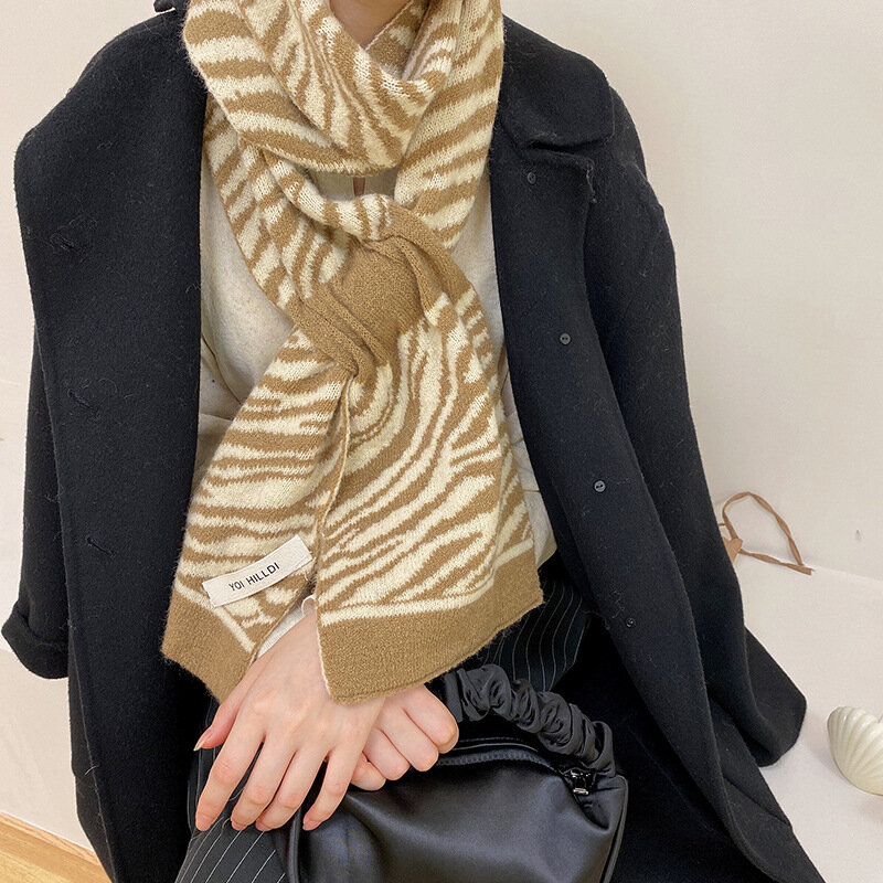 2021 패션 겨울 새로운 니트 크로스 디자이너 브랜드 열 스카프 목도리 여성 듀얼 사용 턱 받이 양모 긴 스카프