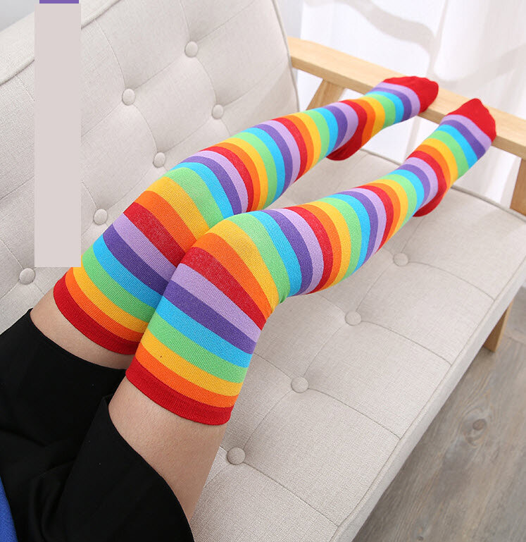 Calze Color arcobaleno calze da donna di alta moda sopra il ginocchio calze da donna materiale morbido e confortevole calze regalo di natale