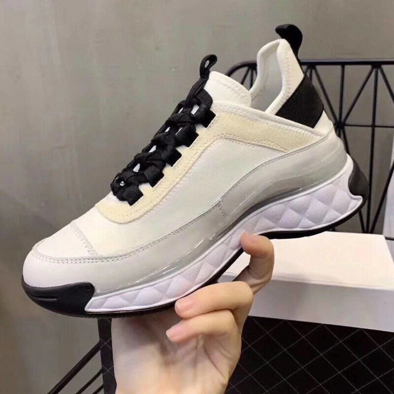 Zapatillas gruesas de diseñador de lujo para mujer, zapatos vulcanizados a la moda con cordones blancos, calzado deportivo informal para correr, 2022