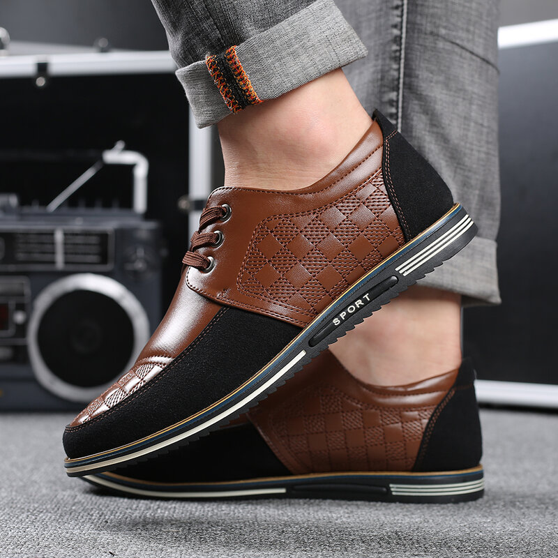 Alta qualidade tamanho grande sapatos de couro casuais homens de negócios respirável sapatos de couro da marca de moda sapatos casuais masculinos preto