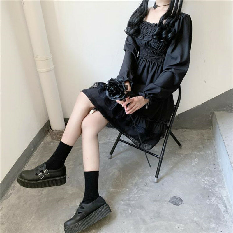 Abito giappone Lolita Style principessa mini abito nero da donna scollo a barchetta vita alta abito gotico gonna a maniche a sbuffo in pizzo nuovo 2021